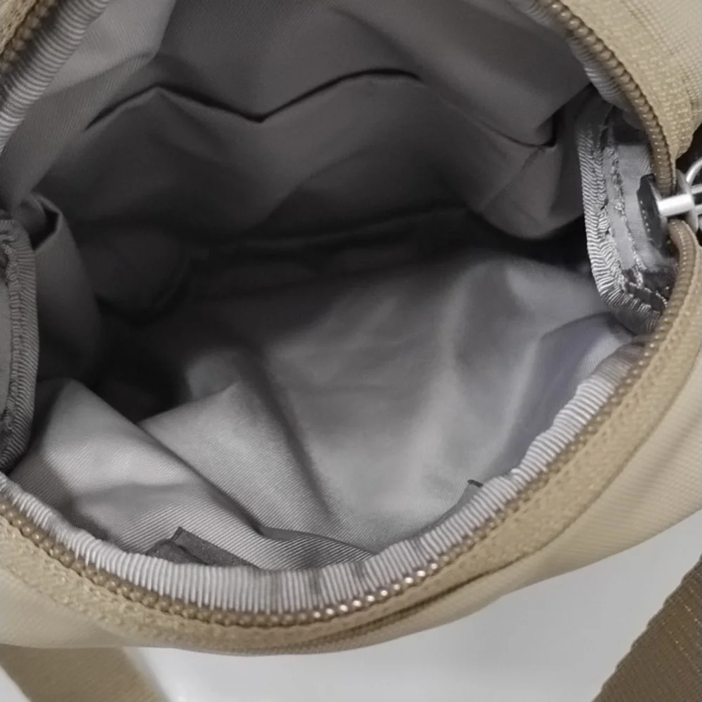 Urth Andesite Camera Crossbody